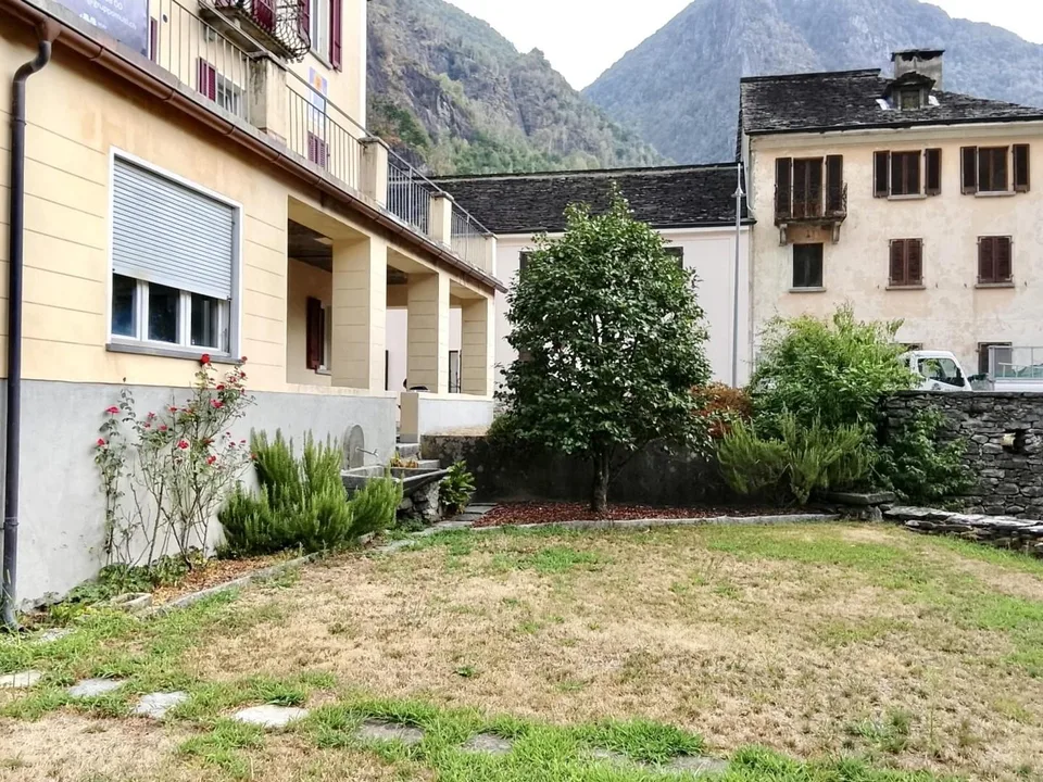 3 1/2-Zimmer-Gartenwohnung an sehr ruhiger, sonniger Aussichtslage ... – Foto 14 von 24