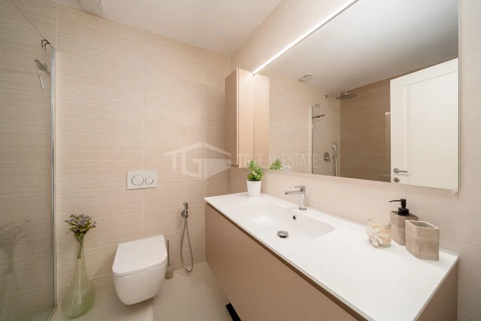 APPARTAMENTO AMMOBILIATO CON VISTA LAGO – photo 11 of 14