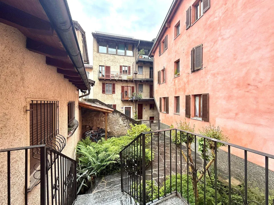 Casetta di nucleo di 3,5 locali con giardino – photo 2 sur 9