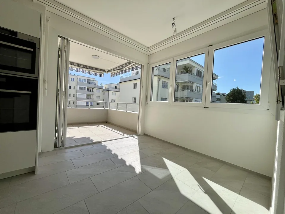 ERSTBEZUG nach vollständiger Renovation - 109 m2 mit Balkon und Lift – foto 13 di 30