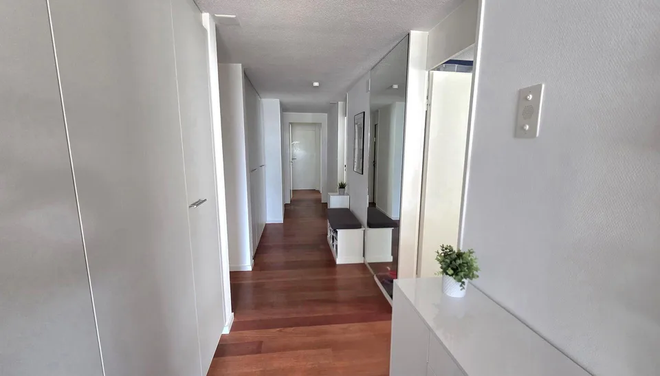Stilvolle 5.5-Zimmer-Wohnung mit Alpsteinblick und Wellnessoase – photo 5 sur 8