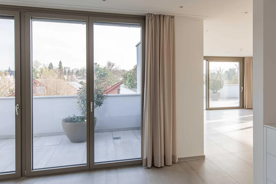 Exklusive Attikawohnung mit 240 m² Wohnfläche – Foto 5 von 8