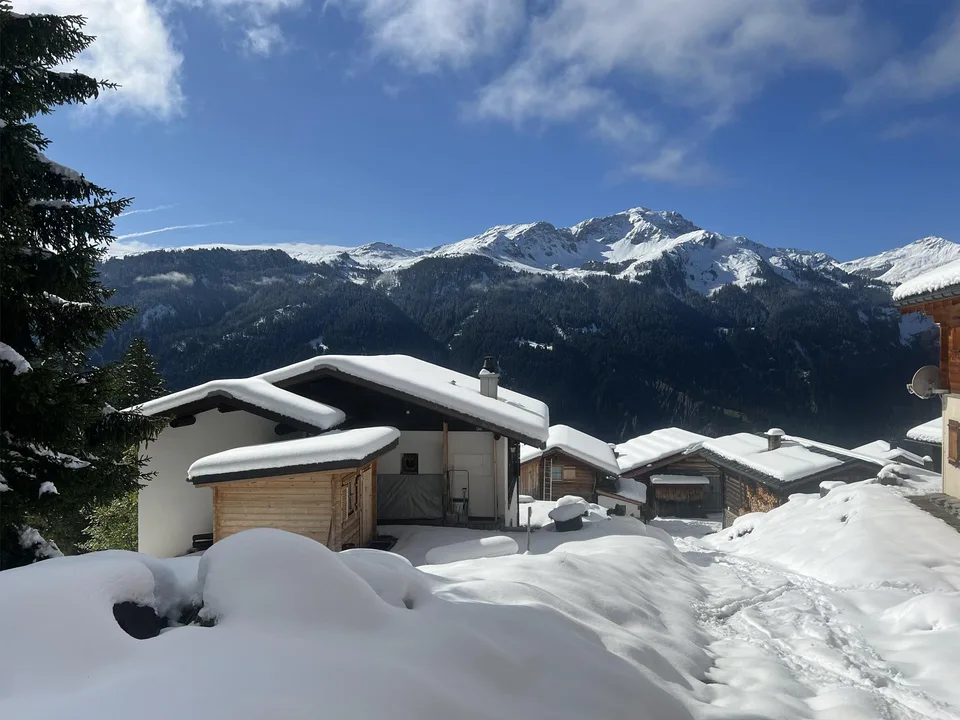 Verkauf charmantes, möbliertes Ferienhaus im Skigebiet Hochwang – photo 3 sur 14