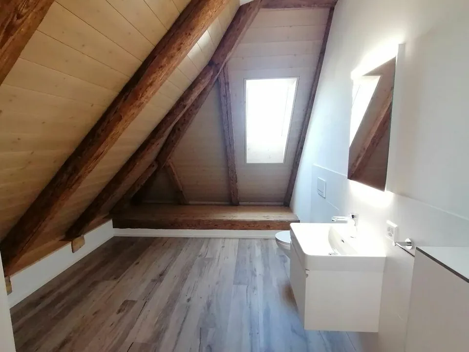 Neue 5.5-Zimmer Loftwohnung auf zwei Stockwerken