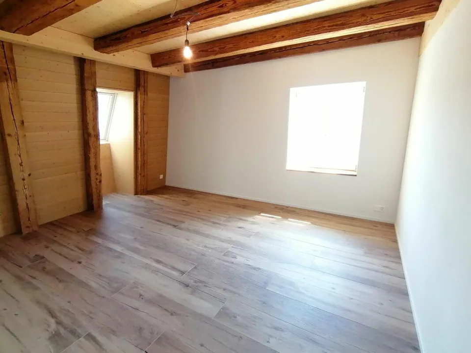 Neue 5.5-Zimmer Loftwohnung auf zwei Stockwerken
