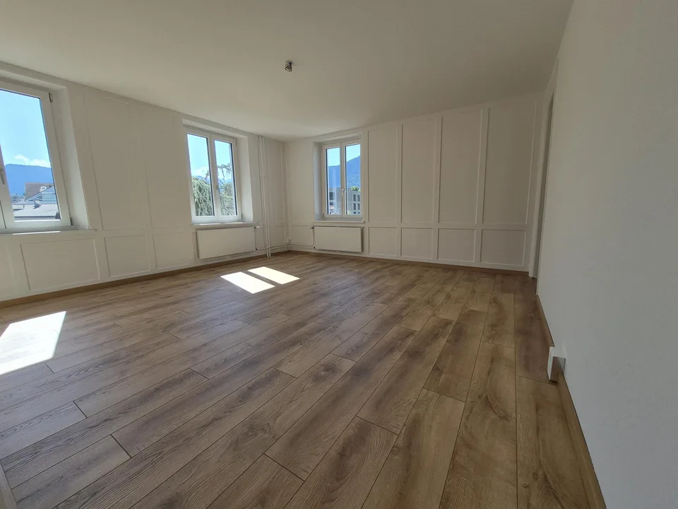 Charmant appartement 3.5 pièces dans un immeuble ancien à Maienfeld – rénové et situé au calme