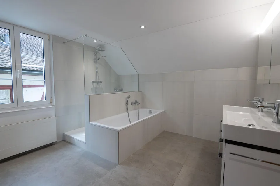 Haus direkt am See mit einzigartiger Terrasse & Privatsphäre