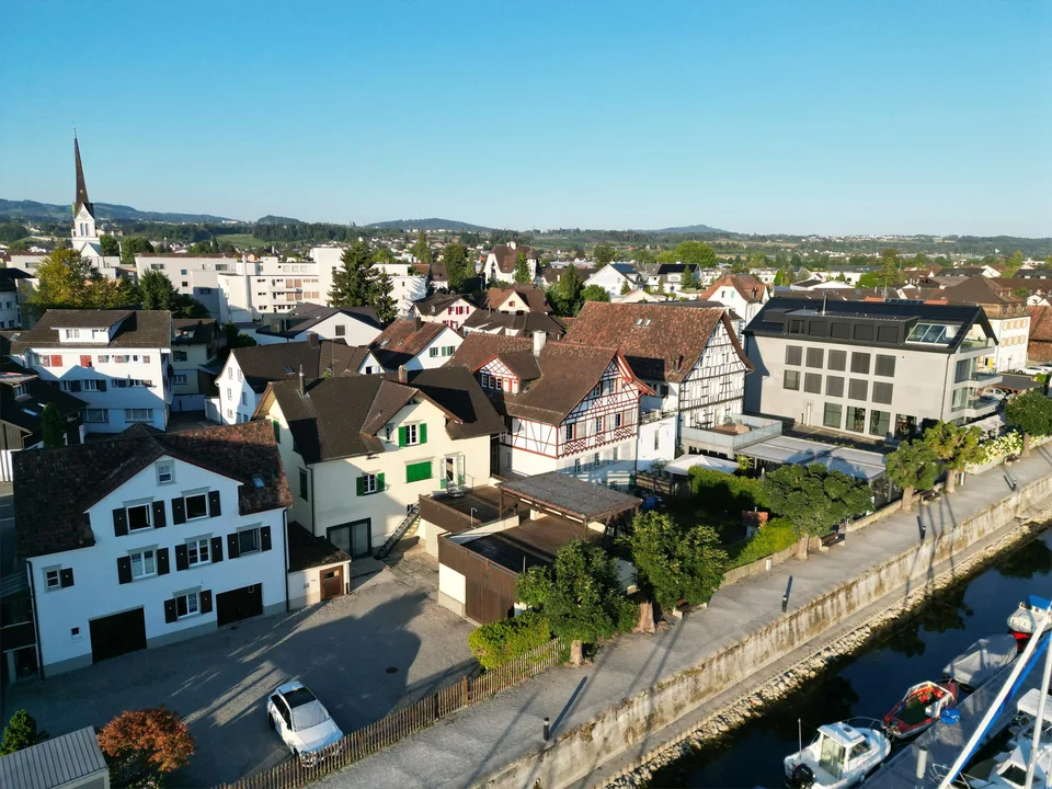 Haus direkt am See mit einzigartiger Terrasse & Privatsphäre