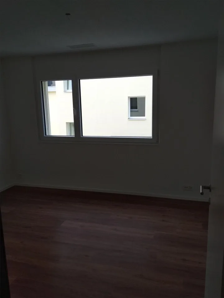 Moderne 2.5‑Zimmer‑Wohnung – 72 m² – TG‑Platz & Hobbyraum