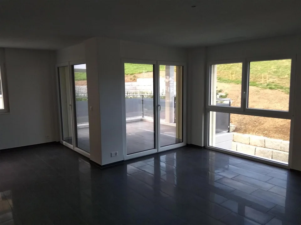 Moderne 2.5‑Zimmer‑Wohnung – 72 m² – TG‑Platz & Hobbyraum