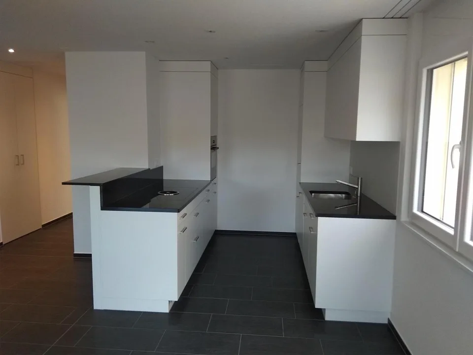 Moderne 2.5‑Zimmer‑Wohnung – 72 m² – TG‑Platz & Hobbyraum