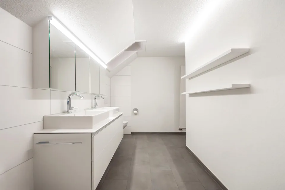 Traumhaftschöne, 4½-Zimmer-Dachwohnung in Altbau im Herzen von Eschenz