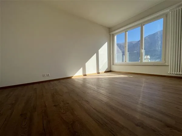Lugano: Reihenhaus mit 3.5 Zimmern – Foto 12 von 13
