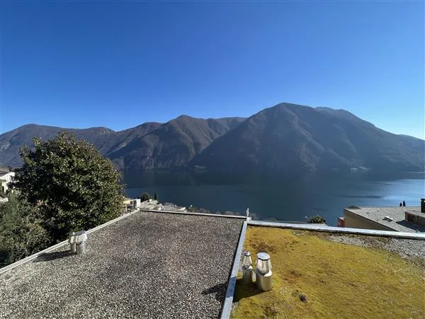 Lugano: Reihenhaus mit 3.5 Zimmern – Foto 2 von 13