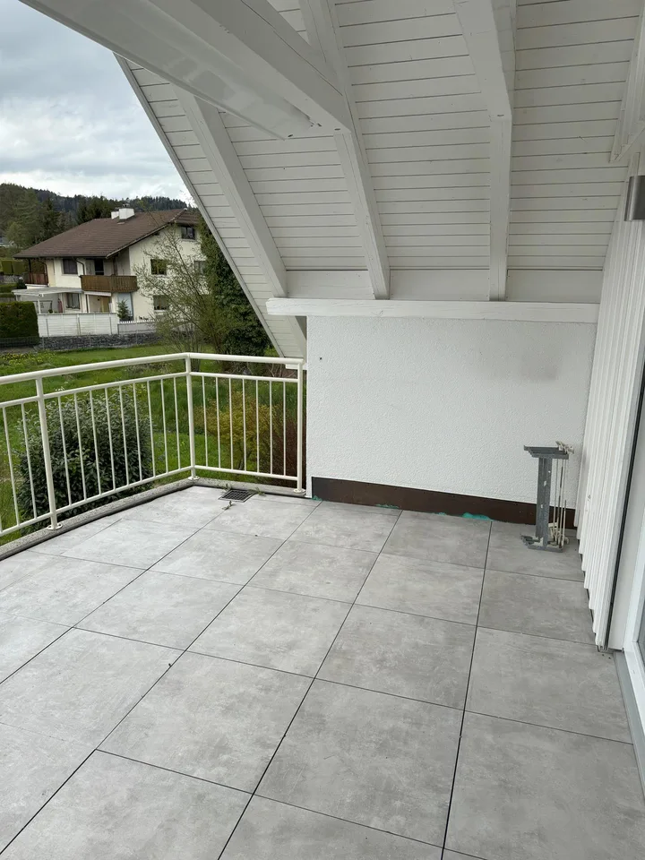 Charmante 5.5-Zimmer-Dachwohnung in der attraktiven Gemeinde Zuzwil SG