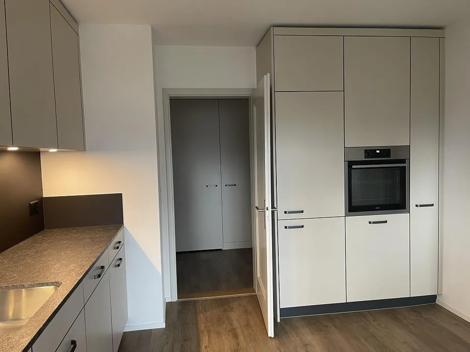 Top sanierte Wohnung in wunderschöner Solothurner Vorstadt – Foto 2 von 14