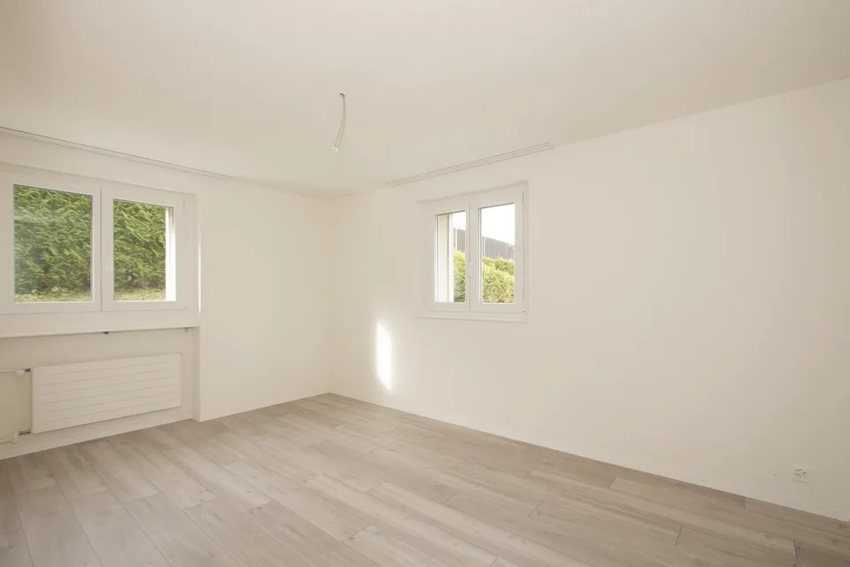 Ihr neues Zuhause mit atemberaubender Seesicht und Badeplatz
