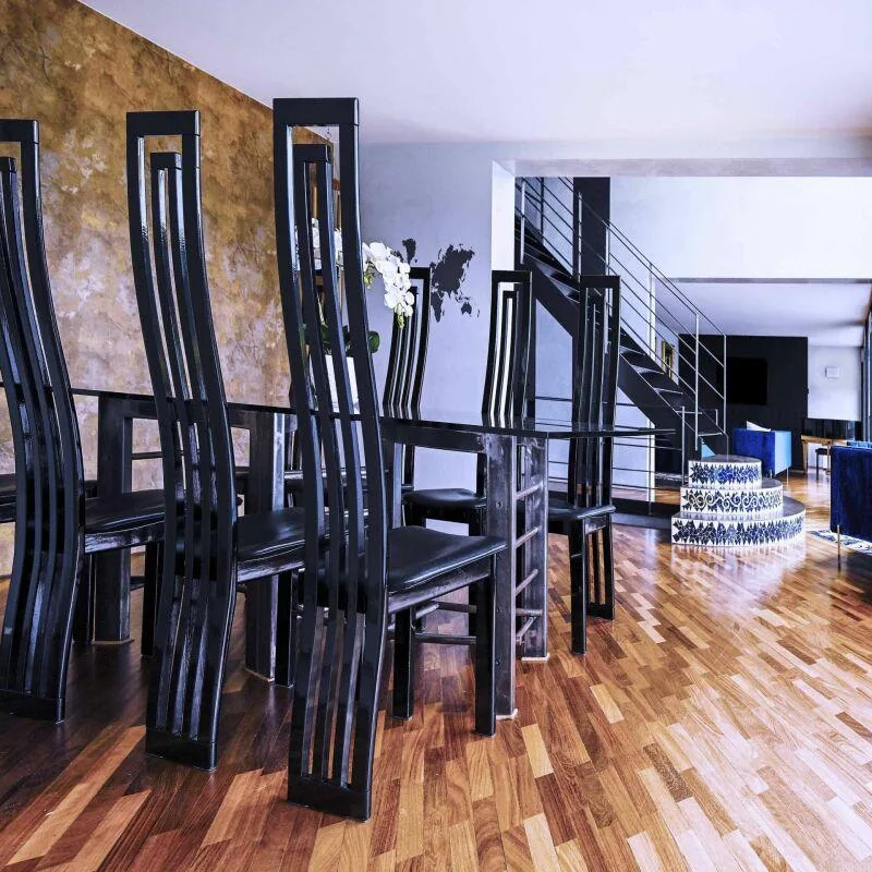 Elegante 10-Zimmer Villa mit aussergewöhnlicher Architektur – Foto 5 von 30