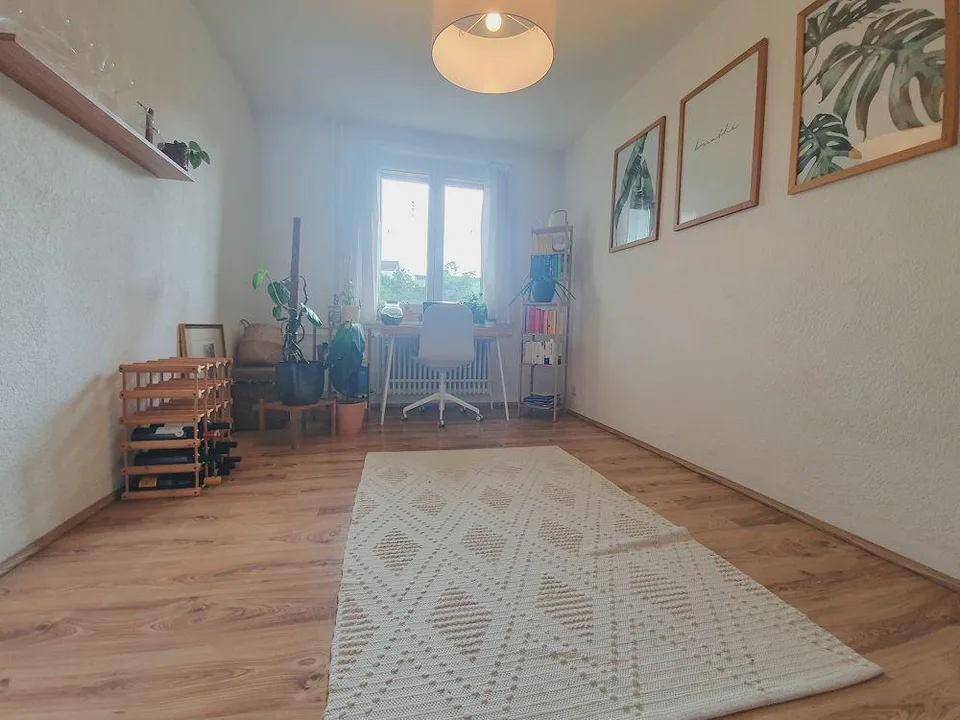 Schöne helle 4-Zimmerwohnung in Stadtnähe – Foto 8 von 9