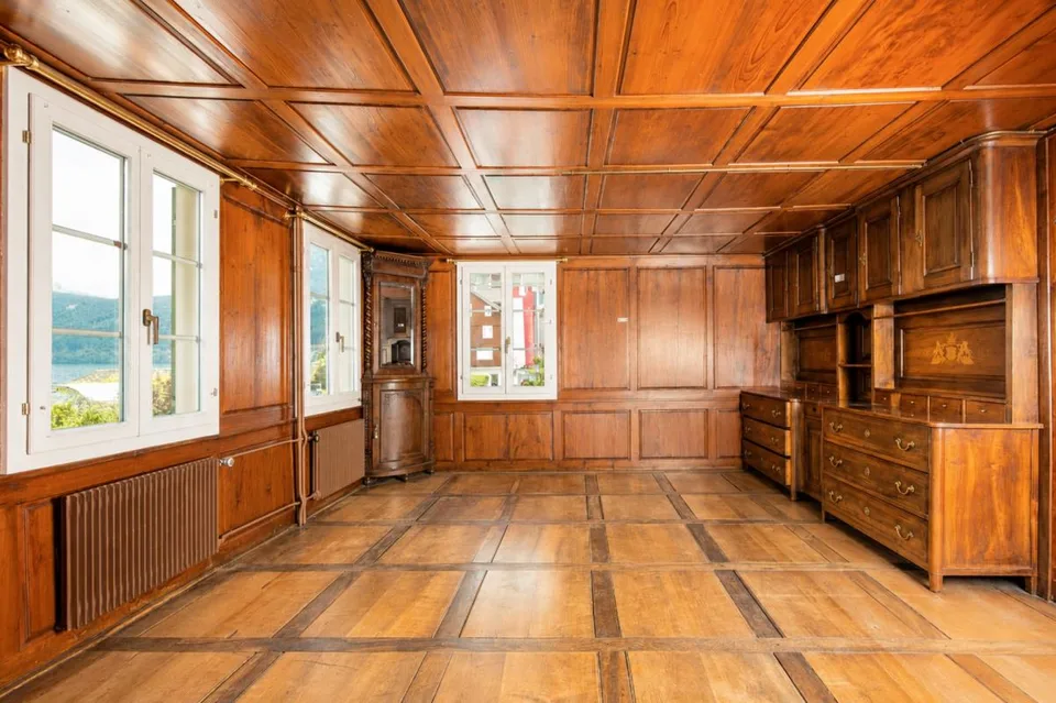 Appartamento elegante di 3.5 stanze in un edificio residenziale storico