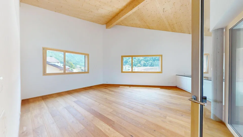 Appartement sous les combles 4½ pièces dans la région de loisirs de Prättigau