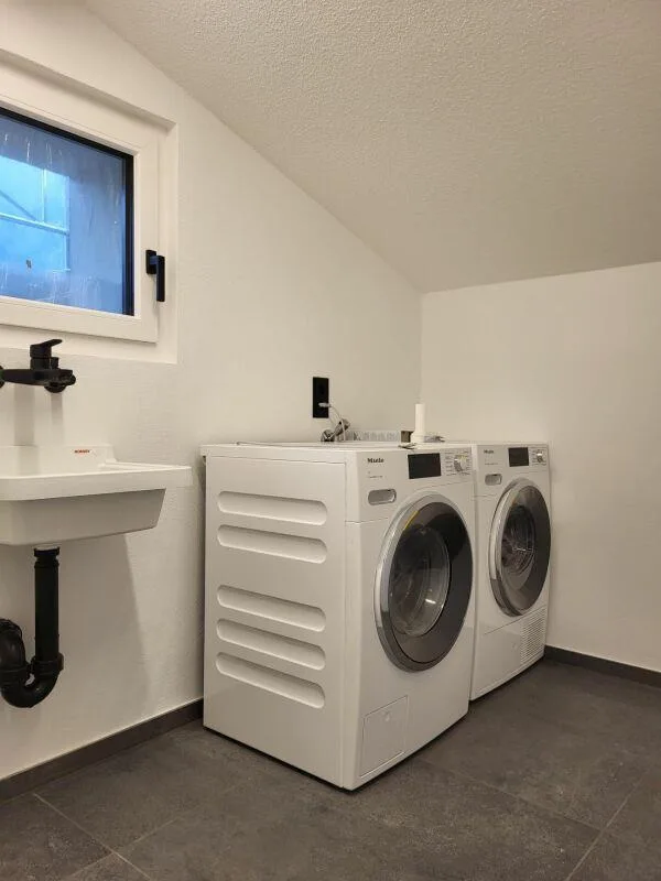 Appartement en duplex moderne avec vue sur la montagne