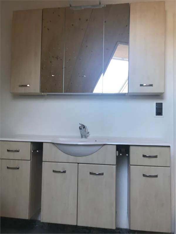 3,5 Zimmer Dachwohnung