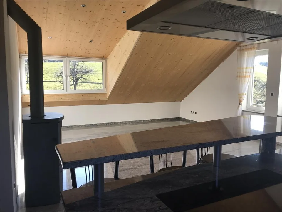 3,5 Zimmer Dachwohnung