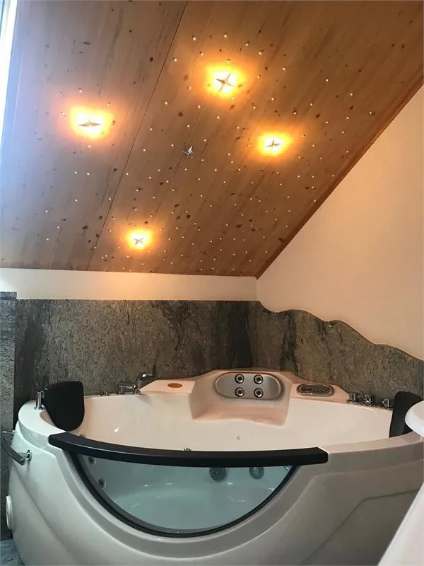 3,5 Zimmer Dachwohnung