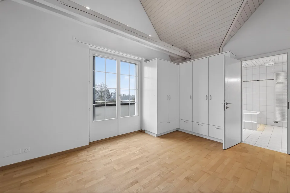 160 m² di spazio abitativo, camino accogliente e riscaldamento a pompa di calore – foto 19 di 23