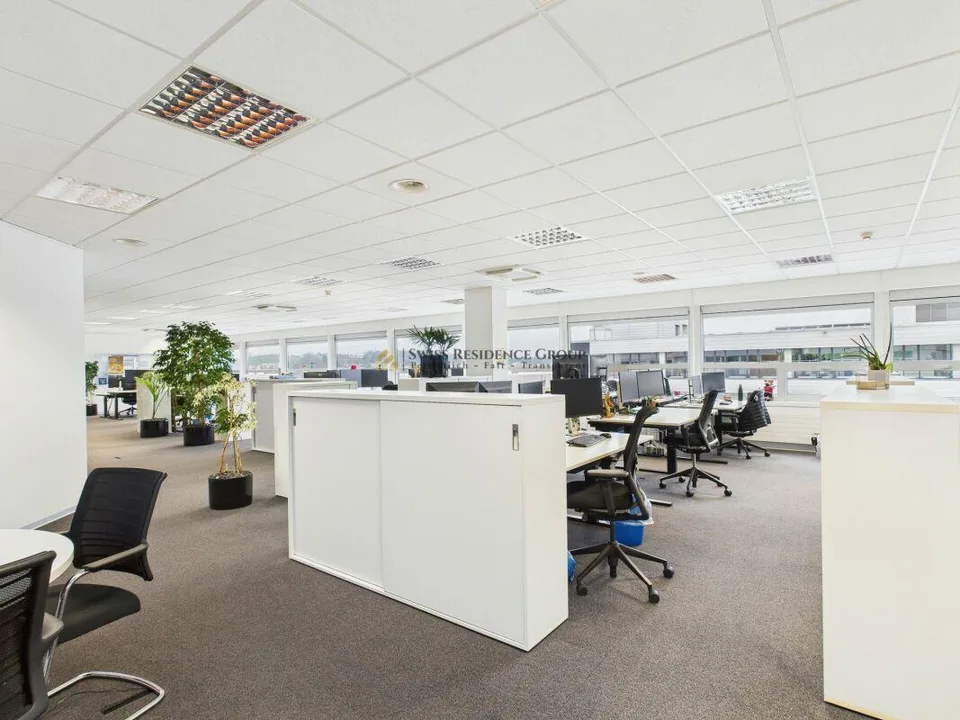 Riedmatt Center - Repräsentative Büroflächen mit optimaler Infrastr... – photo 13 sur 24