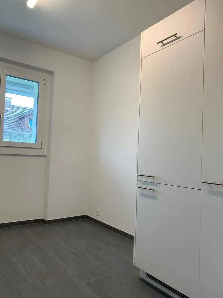 Schöne 3-Zimmerwohnung zu vermieten – Foto 4 von 9