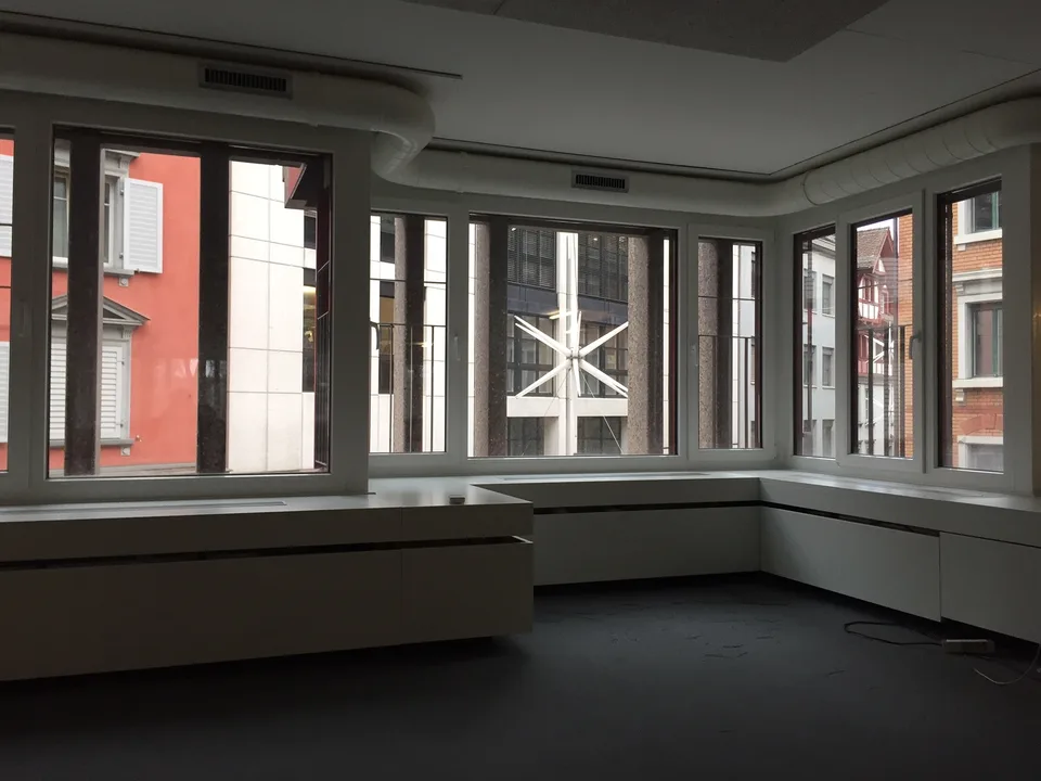 Büro / Praxis (ehemals Tradingfloor einer Bank) – Foto 10 von 10