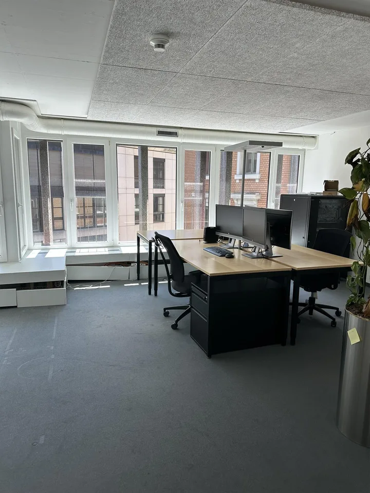Büro / Praxis (ehemals Tradingfloor einer Bank) – Foto 4 von 10