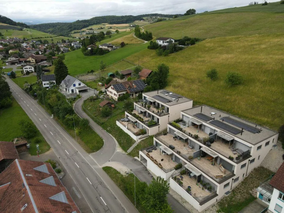 Appartamento con terrazza di 4,5 stanze – foto 3 di 13