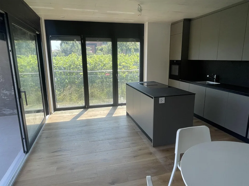 SPA di 100 m² con sauna e piscina interna, nuova costruzione 2026 e... – photo 2 sur 6