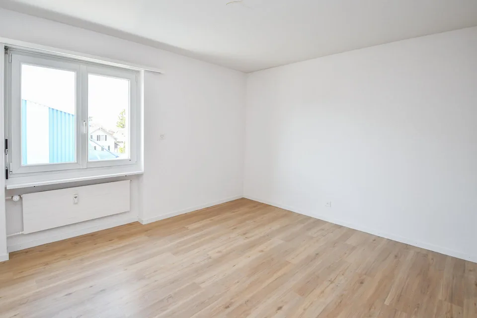 Grosse & gemütliche Wohnung mit Cheminée
