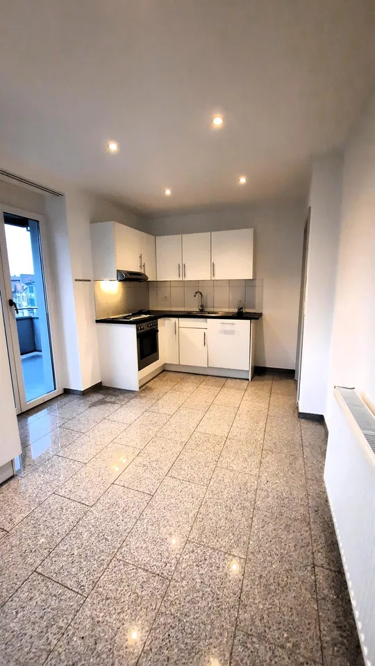 charmante 4.5 Zimmerwohnung – foto 11 di 13