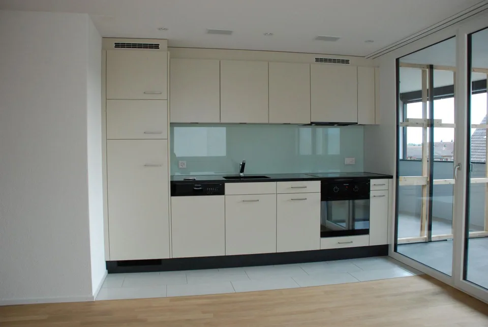 Grosszügige 3.5 Zimmerwohnung