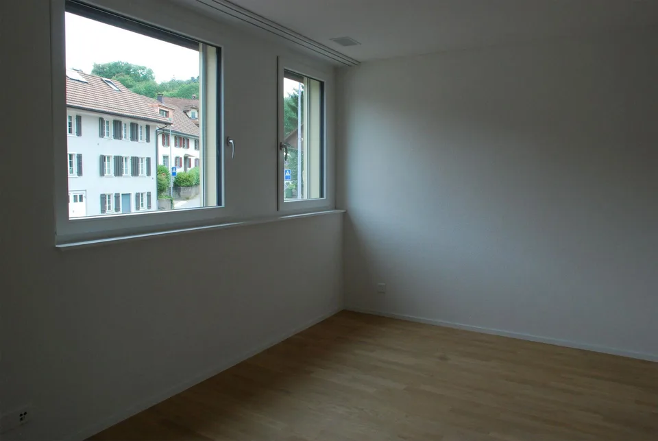 Grosszügige 3.5 Zimmerwohnung