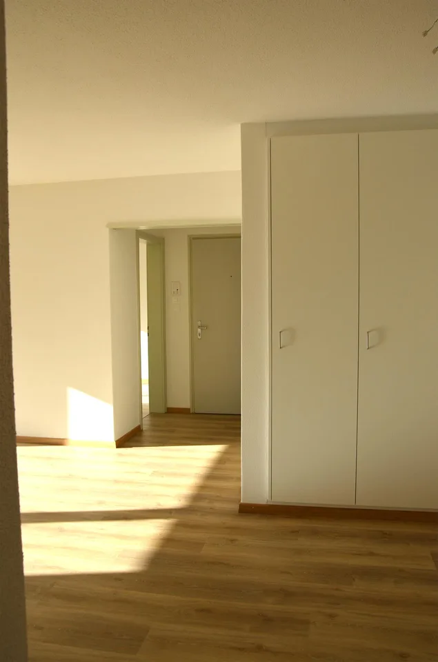 Ruhige neu renovierte 3,5-Zimmerwohnung in Erstfeld – photo 5 sur 6
