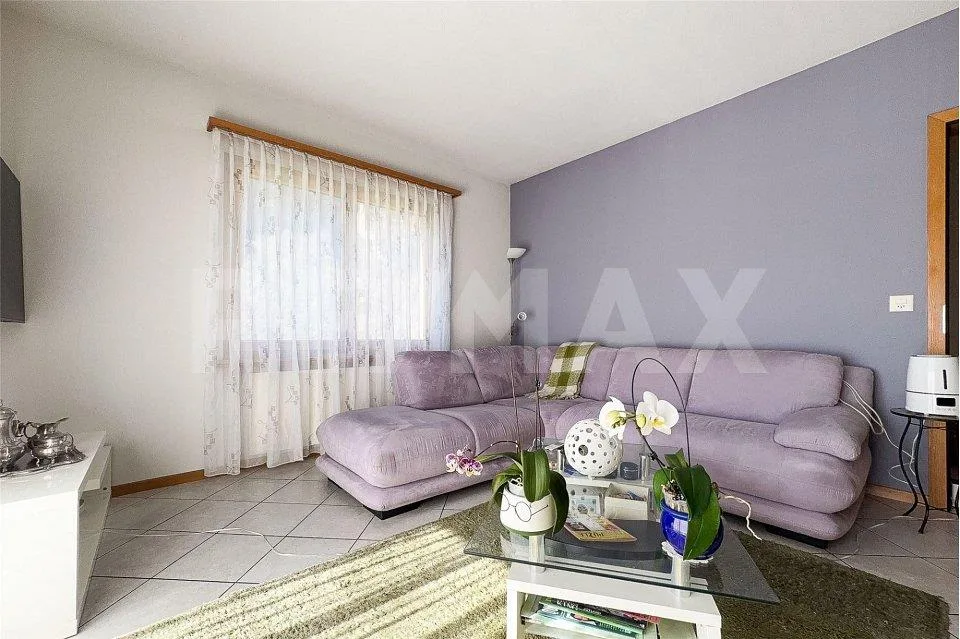 Casa con 2 appartamenti indipendenti e giardino – Foto 6 von 13