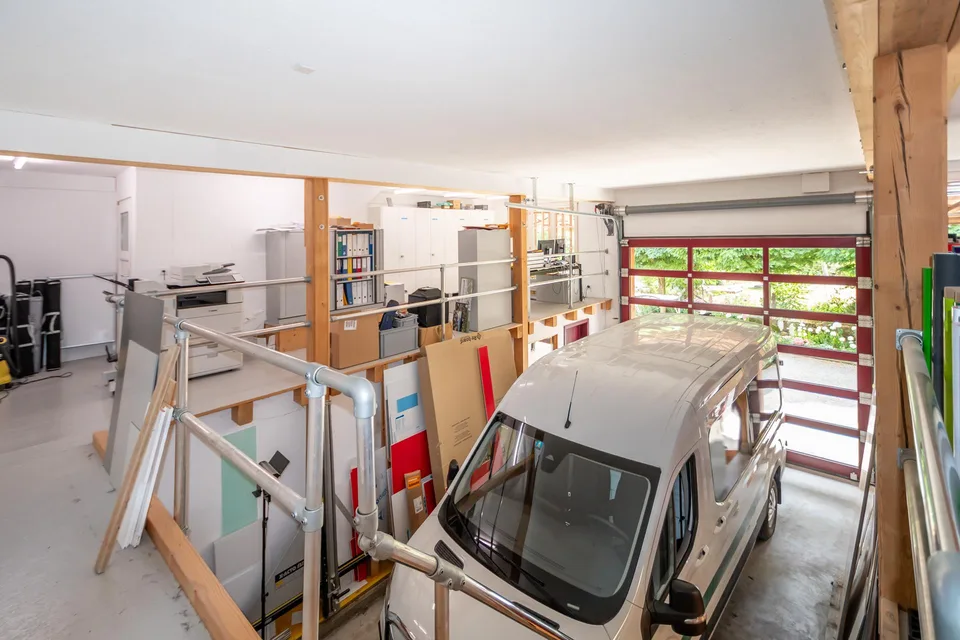 Stilvolles Fachwerkhaus mit Gewerbe und Pferdeinfrastruktur – Foto 15 von 30