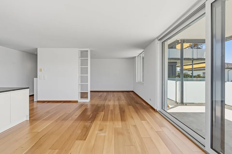 Appartamento attraente di 3,5 locali – generosamente ristrutturato come oasi di 2,5 locali con balcone XXL – foto 3 di 19