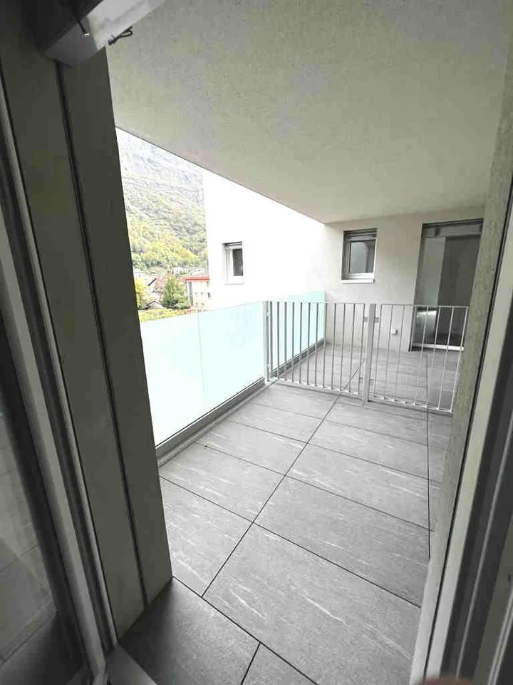 Attico con terrazza in zona comoda e strategica – Foto 10 von 11