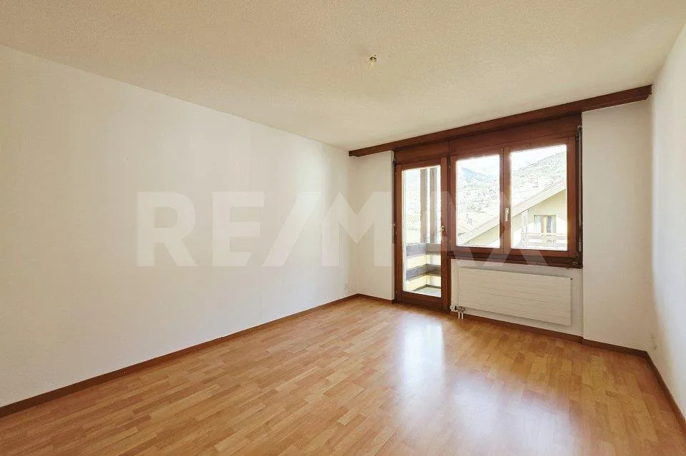 Grosszügige 5.5 Zimmer-Maisonette mit Ausbaupotenzial & Top-Lage na... – Foto 10 von 13