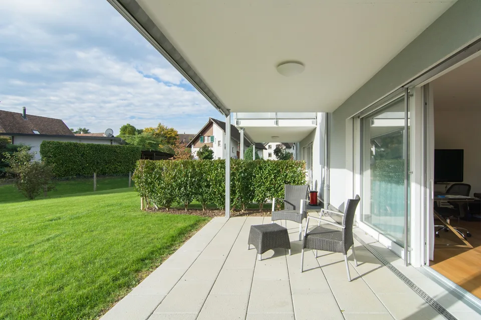 1.5 Zimmerwohnung mit grossem Sitzplatz
