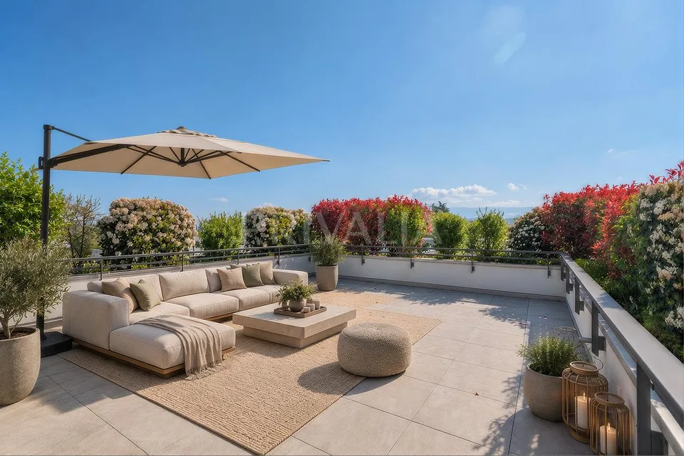 Superbe attique en duplex rénové avec terrasses et vue dégagée – foto 25 di 26