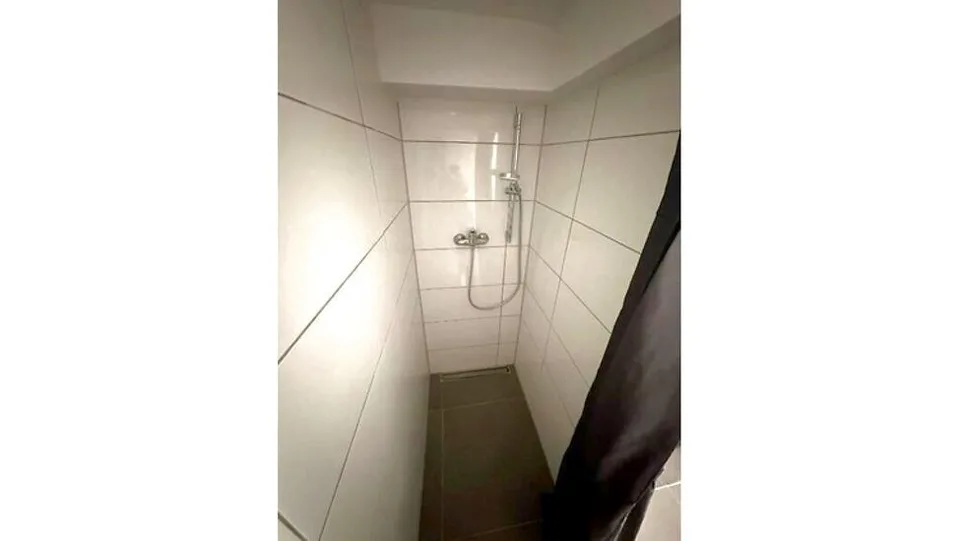 2 ZI-WOHNUNG IN BERLINGEN (TG), MÖBLIERT, TEMPORÄR