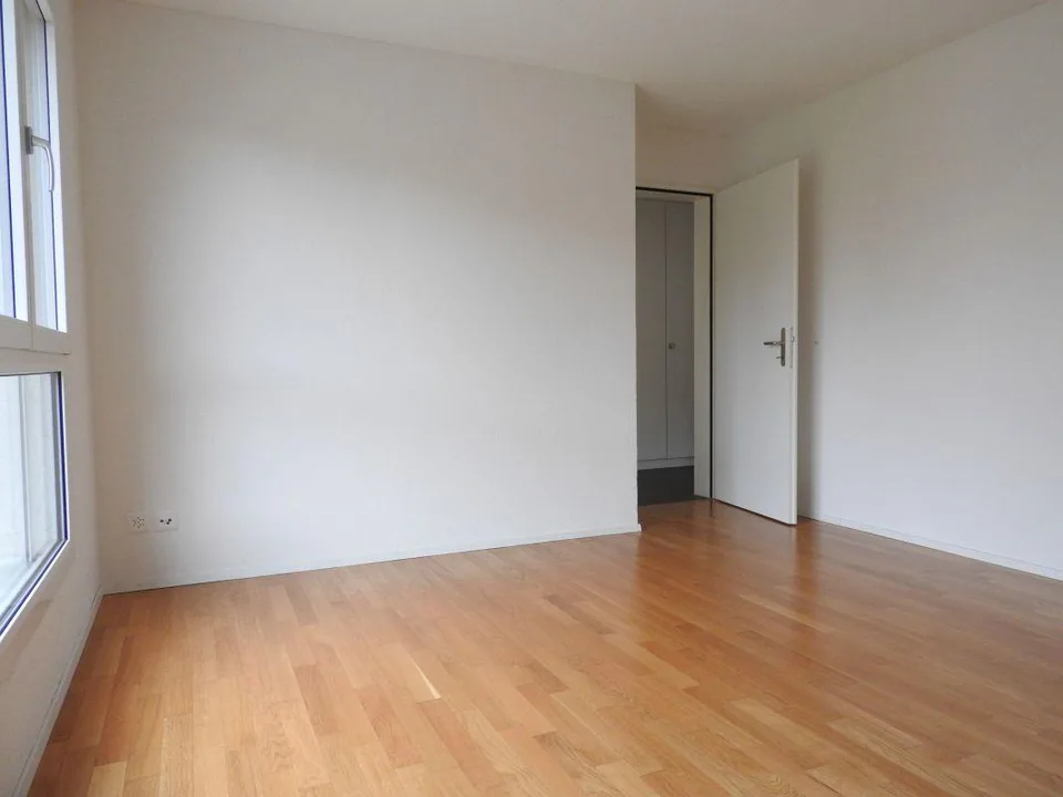 Helle 4.5-Zimmer-Parterrewohnung in familienfreundlichem Quartier